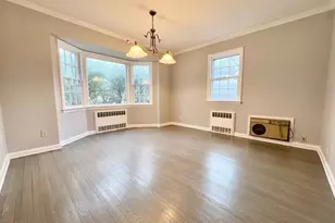 82-04 188th St, New York City, NY 11423 - Photo 8