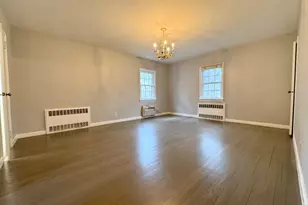 82-04 188th St, New York City, NY 11423 - Photo 10