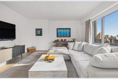 200 E 62nd Street #23D, New York City, NY 10065 - Photo 2