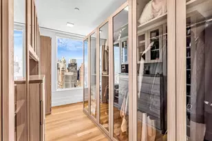 252 E 57th St, New York City, NY 10022 - Photo 10