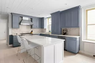 130 E 75th St, New York City, NY 10021 - Photo 4