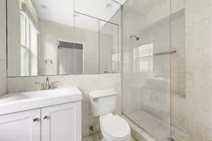 130 E 75th St, New York City, NY 10021 - Photo 8