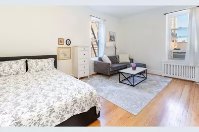 55 Pineapple Street #4G, New York City, NY 11201 - Photo 1