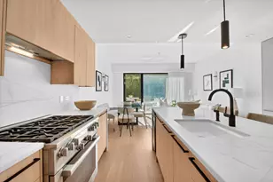 24 Huntington St, New York City, NY 11231 - Photo 26