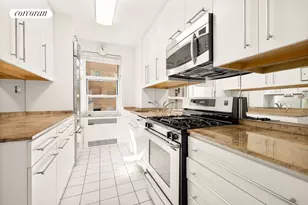 710 Park Ave, New York City, NY 10021 - Photo 10