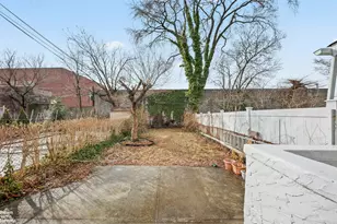 12-10 151st Pl, New York City, NY 11357 - Photo 20