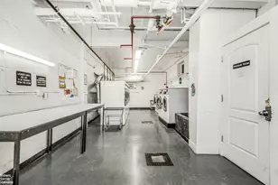 3840 Greystone Ave, New York City, NY 10463 - Photo 38