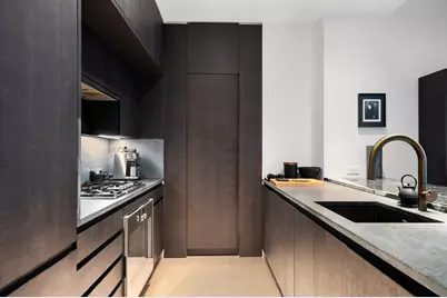 130 William Street #10D, New York City, NY 10038 - Photo 4