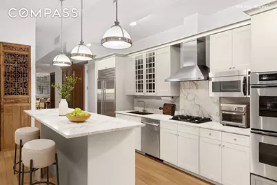 354 Broadway #4, New York City, NY 10013 - Photo 8