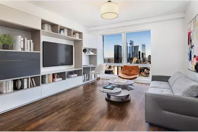 400 5th Avenue #43F, New York City, NY 10018 - Photo 1