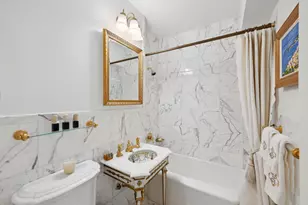 1025 5th Ave, New York City, NY 10028 - Photo 10