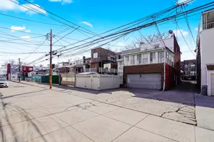 1963 E 27th St, New York City, NY 11229 - Photo 4