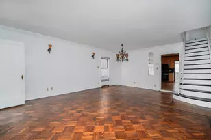 1963 E 27th St, New York City, NY 11229 - Photo 10