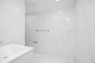 1963 E 27th St, New York City, NY 11229 - Photo 30