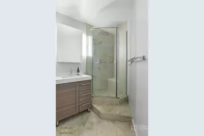 330 E 38th Street #24A, New York City, NY 10016 - Photo 10