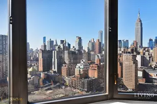 330 E 38th St, New York City, NY 10016 - Photo 2