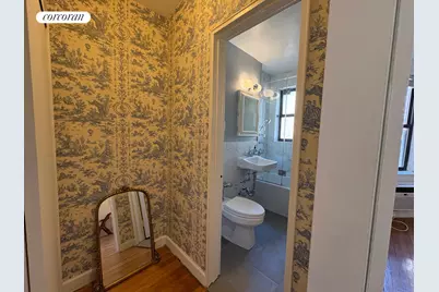 330 E 70th Street #5G, New York City, NY 10021 - Photo 6