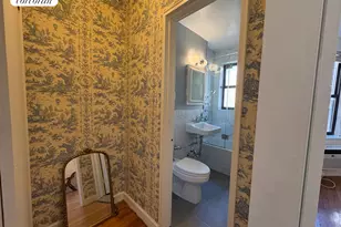 330 E 70th St, New York City, NY 10021 - Photo 6