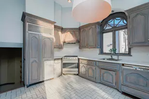 333 Mayfair Dr N, New York City, NY 11234 - Photo 20