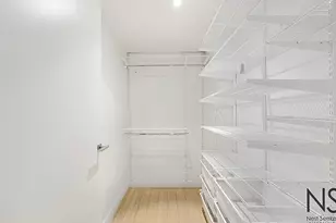 322 W 57th St, New York City, NY 10019 - Photo 4