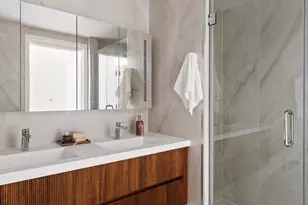 355 W 39th St, New York City, NY 10018 - Photo 8