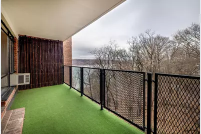 2727 Palisade Avenue #9-B, New York City, NY 10463 - Photo 14