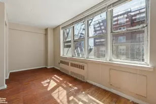 94-11 59th Ave, New York City, NY 11373 - Photo 16