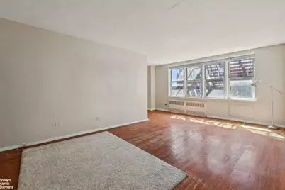 94-11 59th Avenue #D12, New York City, NY 11373 - Photo 6