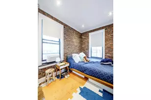 106 W 13th St, New York City, NY 10011 - Photo 4
