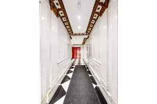 106 W 13th St, New York City, NY 10011 - Photo 8