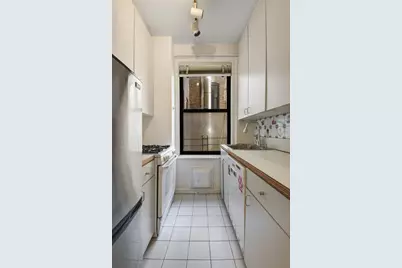 64 E 86th Street #11A, New York City, NY 10028 - Photo 6