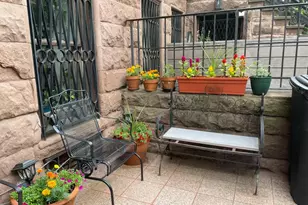 135 W 122nd St, New York City, NY 10027 - Photo 24