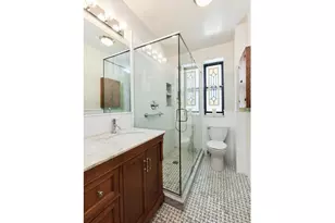 315 E 80th St, New York City, NY 10075 - Photo 4