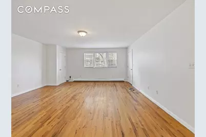 1961 Wallace Avenue, New York City, NY 10462 - Photo 22
