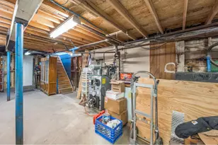 8-03 Cross Bay Blvd, New York City, NY 11693 - Photo 32