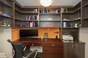 353 W 56th St, New York City, NY 10019 - Photo 10