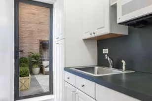 145 E 15th St, New York City, NY 10003 - Photo 4