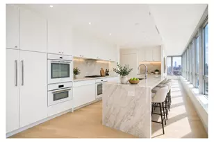 212 W 72nd St, New York City, NY 10023 - Photo 4