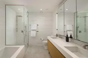 200 E 20th St, New York City, NY 10003 - Photo 6