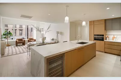 200 E 20th Street #2C, New York City, NY 10003 - Photo 4