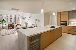 200 E 20th St, New York City, NY 10003 - Photo 4