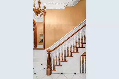 129 E 35th Street, New York City, NY 10016 - Photo 8