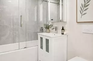 608 Ocean Ave, New York City, NY 11226 - Photo 6