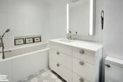 1111 Park Avenue #7B, New York City, NY 10128 - Photo 8