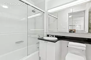 350 E 82nd St, New York City, NY 10028 - Photo 6