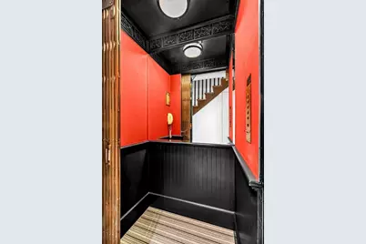 19 E 92nd Street, New York, NY 10128 - Photo 24