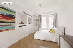 160 Central Park S, New York City, NY 10019 - Photo 12