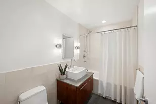 517 W 46th St, New York City, NY 10036 - Photo 8