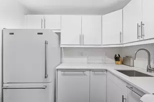 111 E 36th St, New York City, NY 10016 - Photo 8