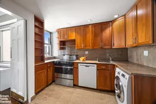 201 E 62nd St, New York City, NY 10065 - Photo 6